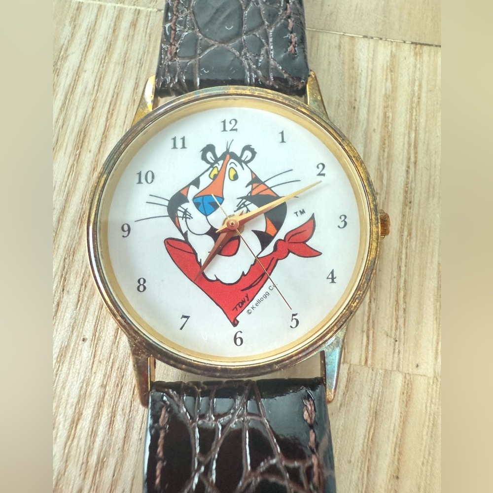 Vintage Kellogg Tony the Tiger image watch NEW BATTERY
